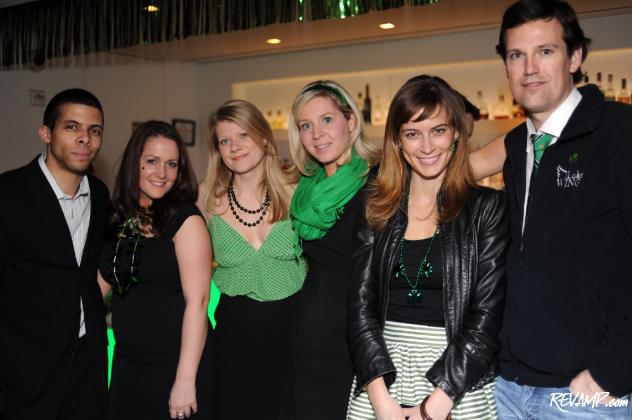 Luke's Wings Host Committee members go green for veterans!